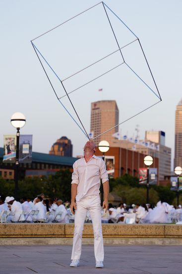 entertainer at the 2021 Diner en Blanc in Indianapolis