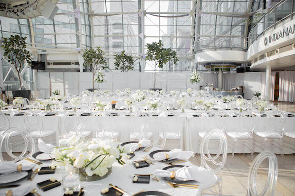 indianapolis wedding reception in black and white