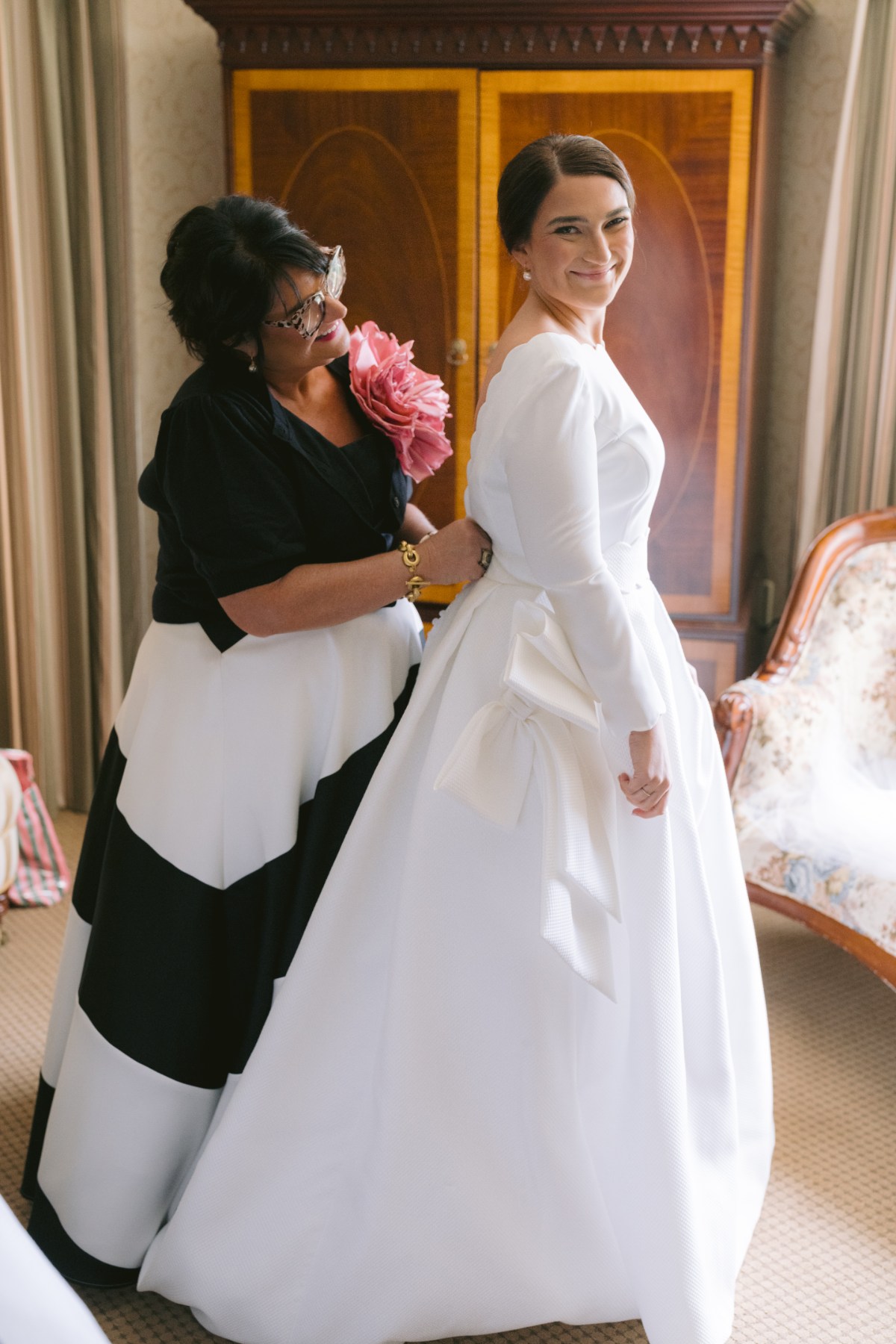 getting ready photos for wedding West Baden Springs Resort