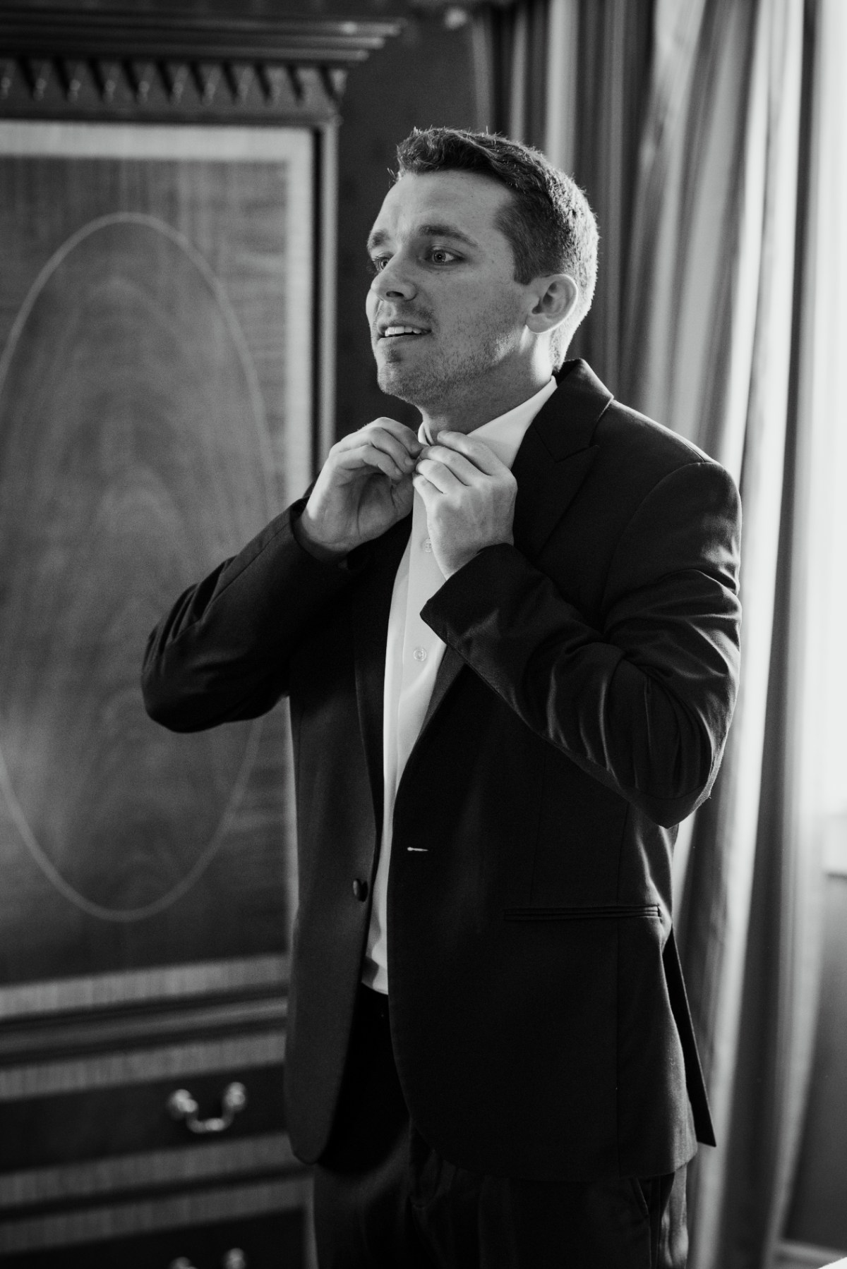 getting ready photos for wedding West Baden Springs Resort