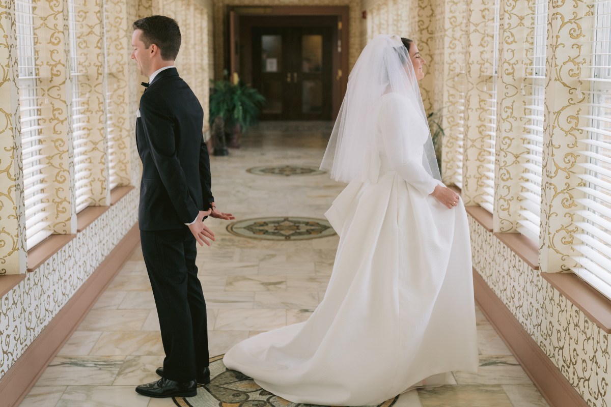 first look photos for wedding West Baden Springs Resort